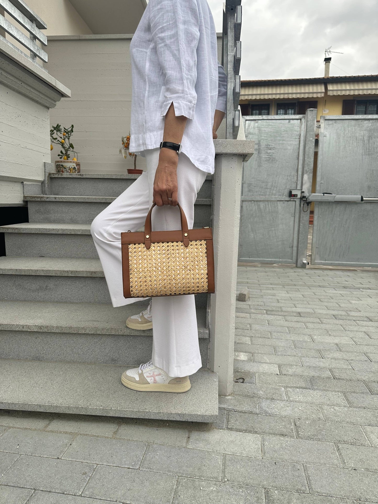 Verona Classic Tote - Cognac