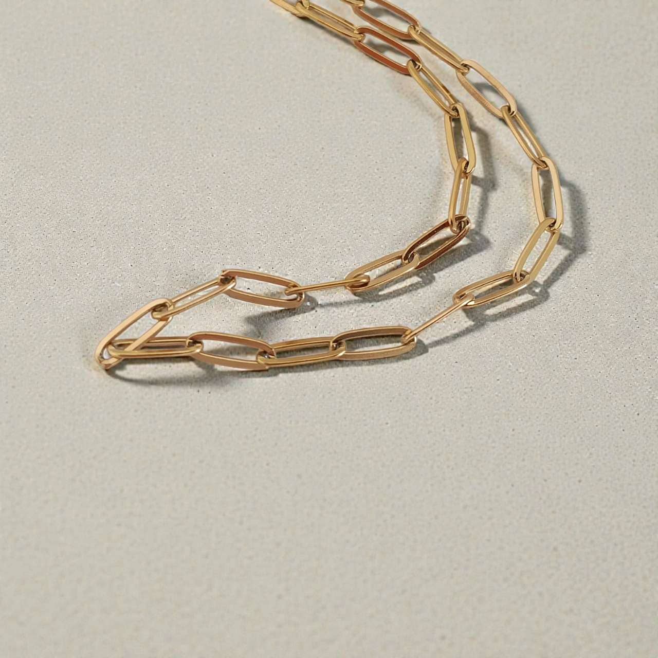 Ava Paperclip Halsband - Gold