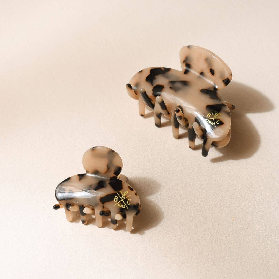 🖤 Classic Tortoise Claw – Medium