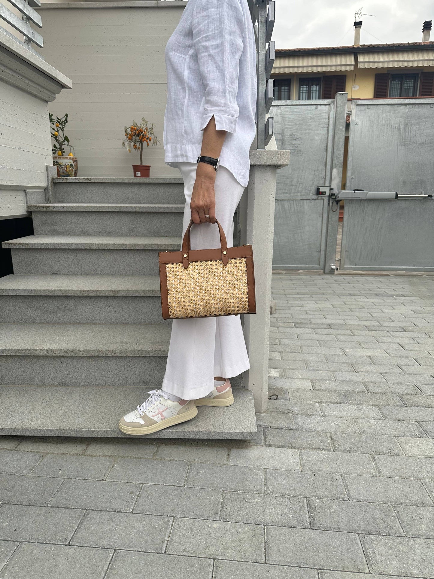 Verona Classic Tote - Cognac