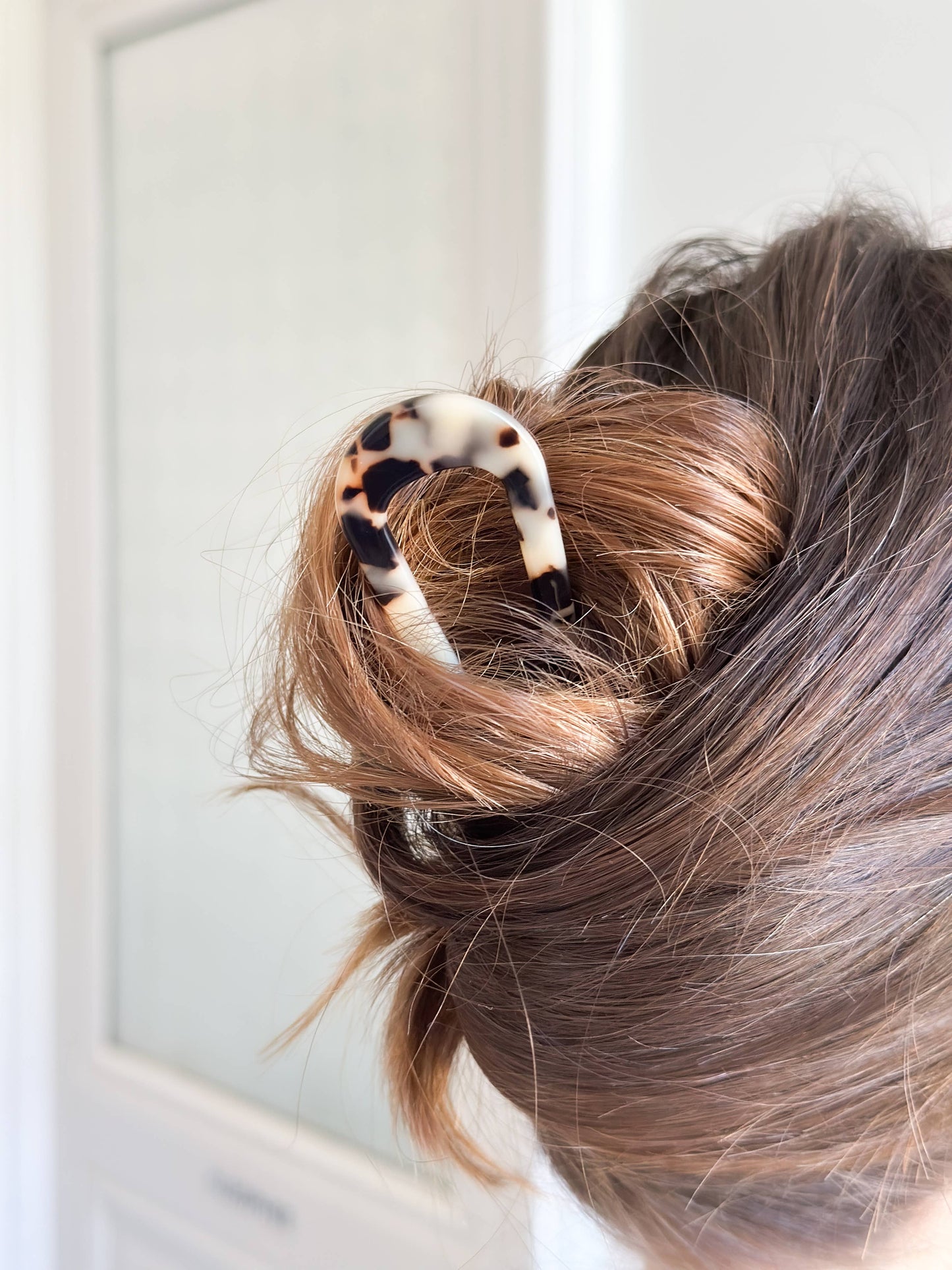 🖤 Tortoise Hair Pin